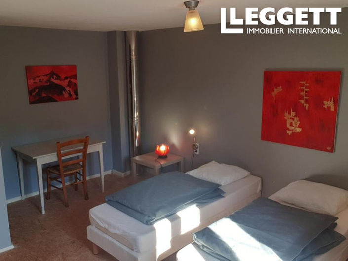 Image No.7-13 Bed House for sale