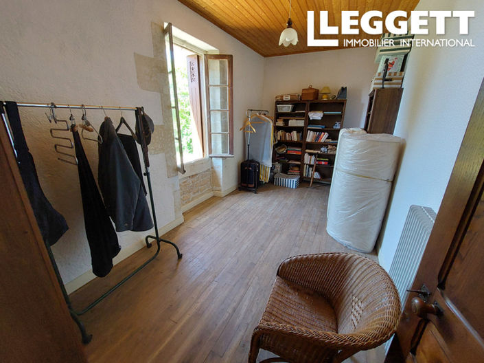 Image No.7-3 Bed House for sale