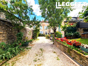 6 Bed House for sale