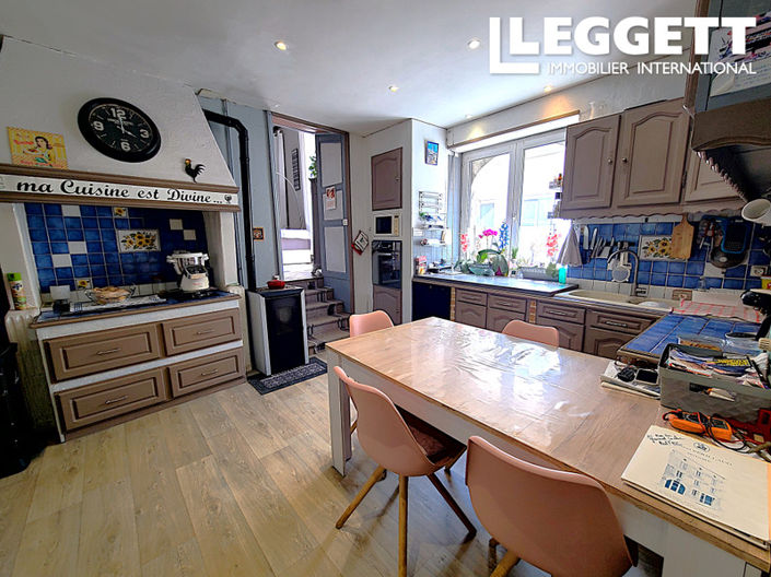 Image No.2-6 Bed House for sale