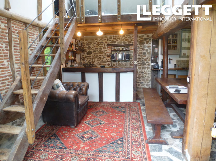 Image No.5-2 Bed House for sale