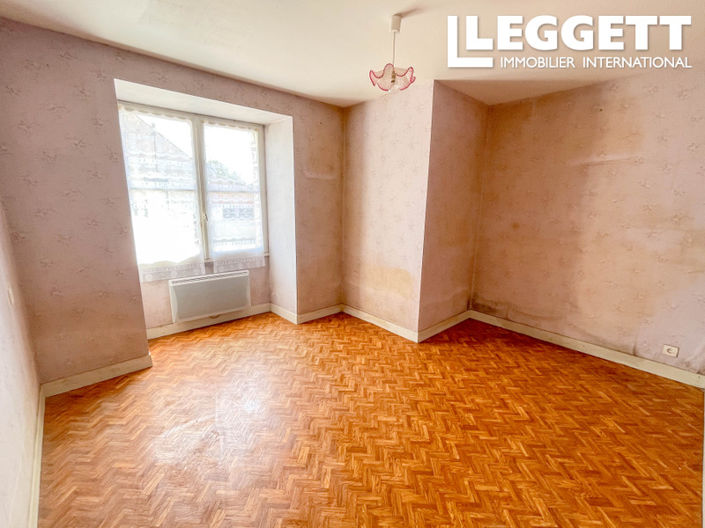 Image No.7-3 Bed House for sale