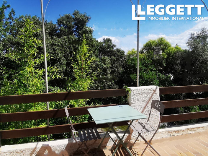 Image No.1-3 Bed House for sale