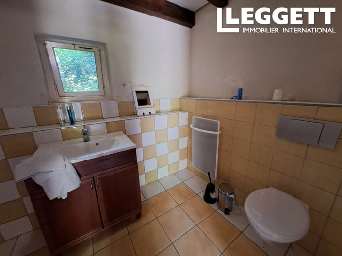 Image No.4-2 Bed House for sale