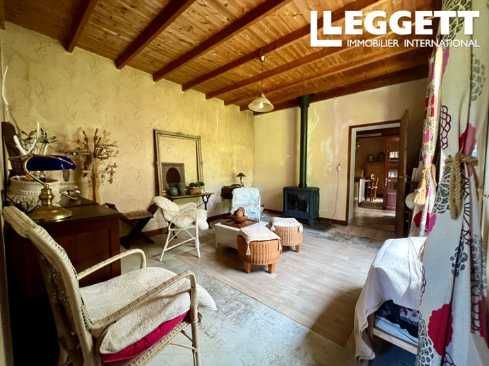 Image No.9-3 Bed House for sale