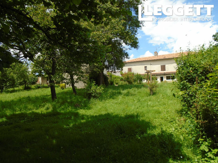 Image No.1-4 Bed House for sale