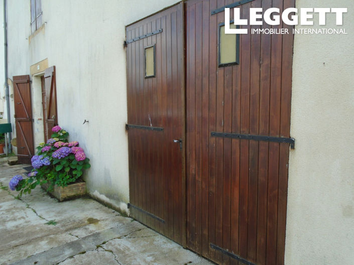 Image No.10-4 Bed House for sale