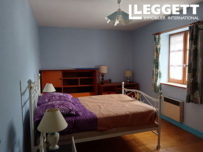 Image No.4-4 Bed House for sale