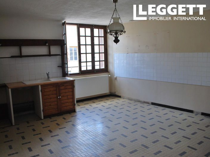 Image No.8-3 Bed House for sale