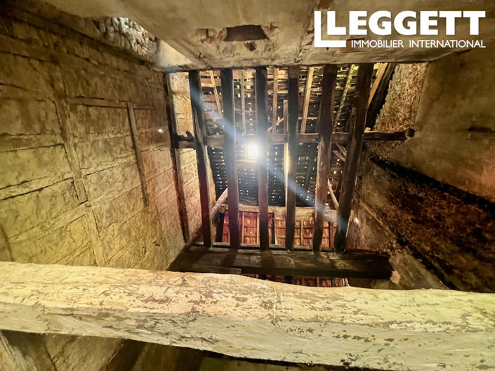 Image No.5-House for sale