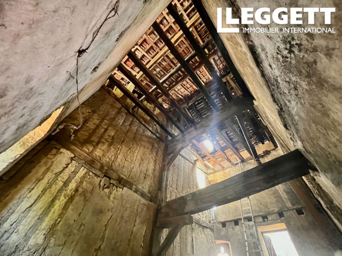 Image No.7-House for sale