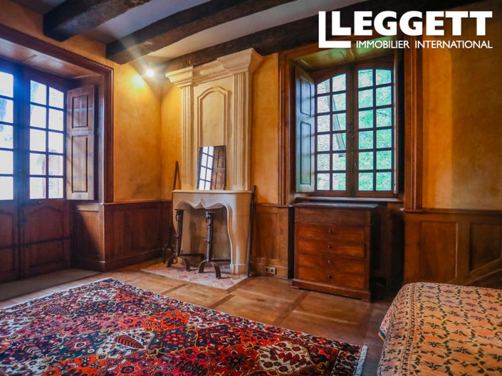 Image No.7-14 Bed Chateaux for sale