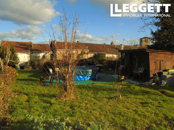 Image No.10-6 Bed House for sale