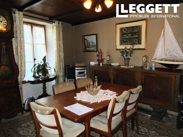 Image No.3-6 Bed House for sale