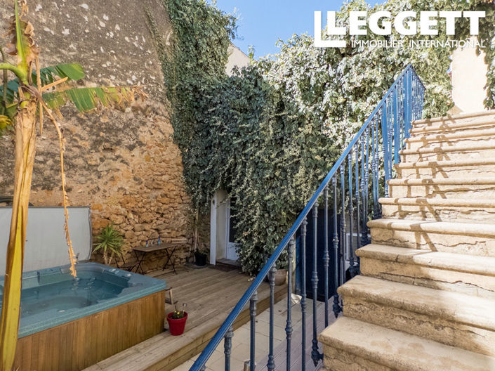 Image No.2-4 Bed House for sale