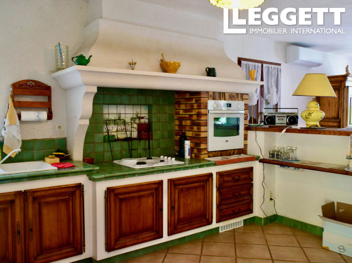 Image No.6-3 Bed House for sale