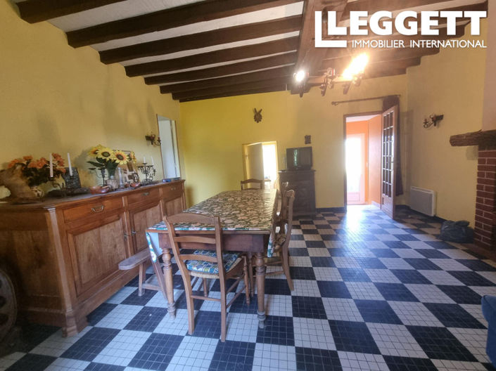 Image No.7-4 Bed Land for sale