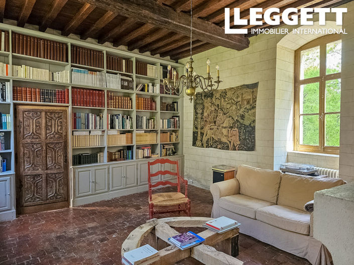 Image No.3-5 Bed Chateaux for sale