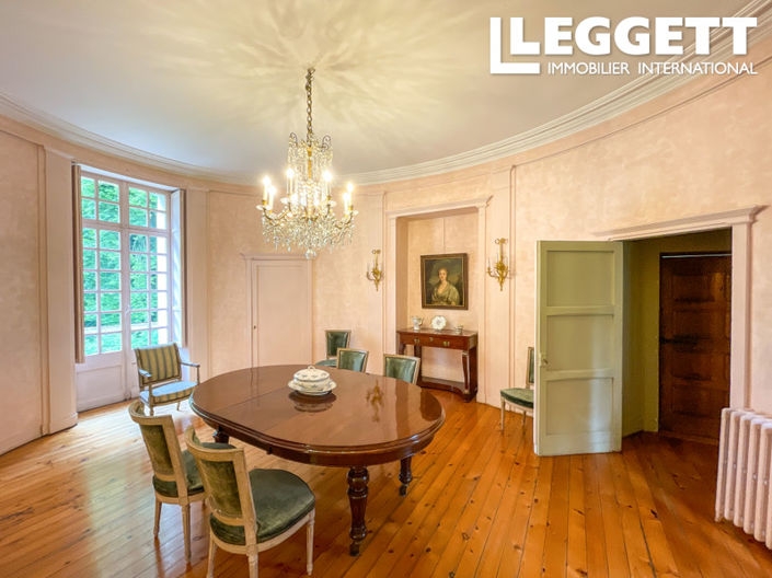 Image No.5-5 Bed Chateaux for sale