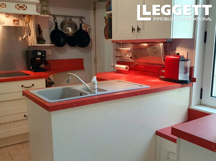 Image No.3-3 Bed House for sale