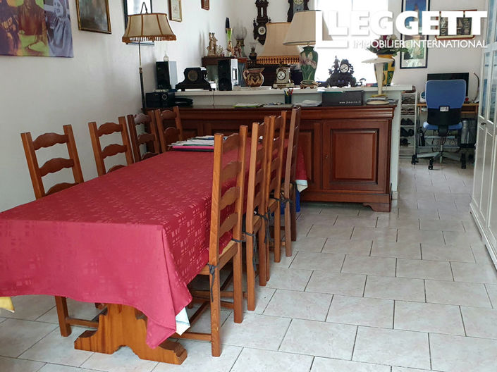 Image No.5-3 Bed House for sale