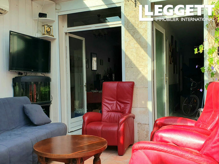 Image No.6-3 Bed House for sale