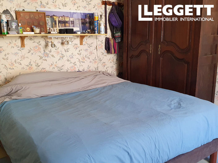 Image No.9-3 Bed House for sale