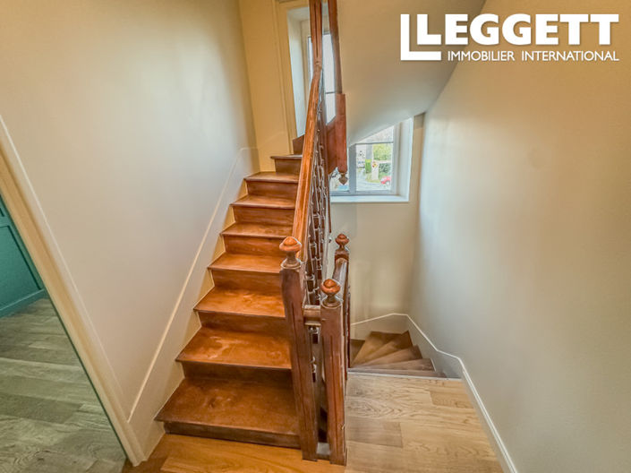 Image No.7-3 Bed House for sale