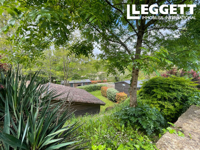 Image No.2-67 Bed Commercial for sale