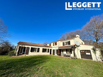 5 Bed House for sale