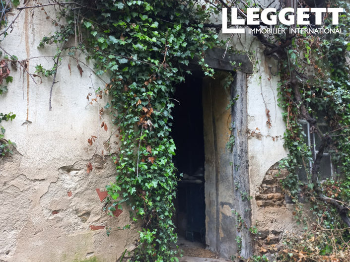 Image No.8-House for sale