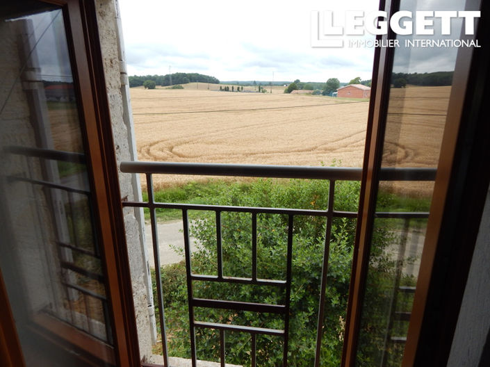 Image No.9-3 Bed House for sale