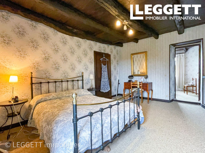 Image No.7-4 Bed House for sale