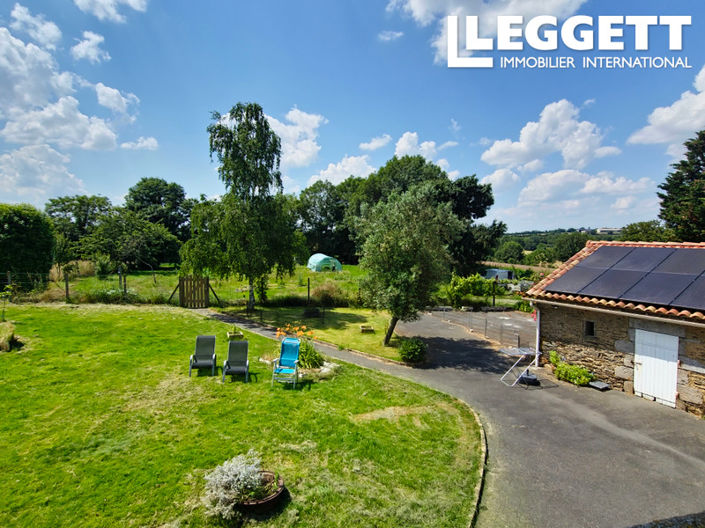Image No.1-3 Bed House for sale