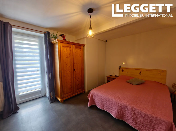 Image No.5-3 Bed House for sale