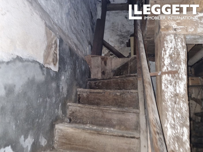 Image No.8-House for sale