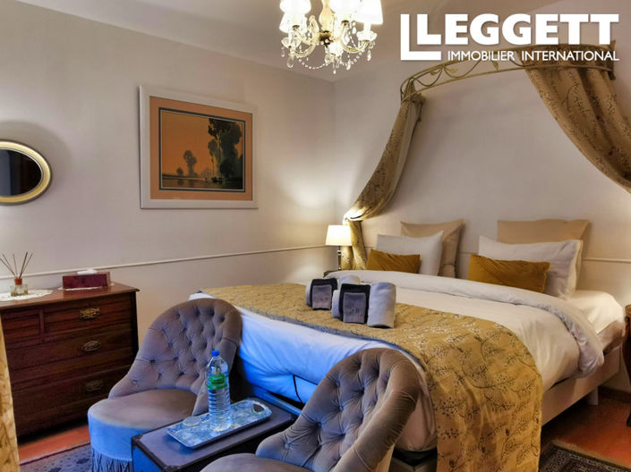 Image No.5-5 Bed House for sale