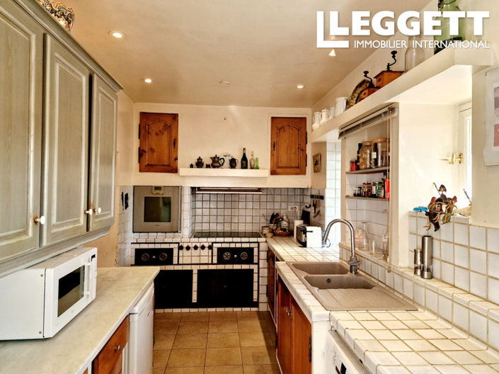 Image No.8-4 Bed House for sale