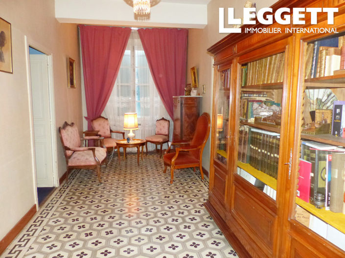 Image No.3-6 Bed House for sale