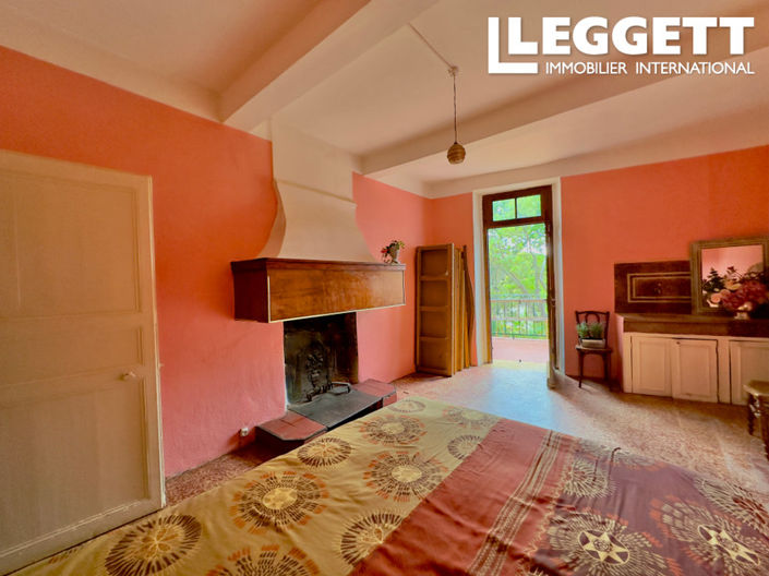 Image No.7-3 Bed House for sale