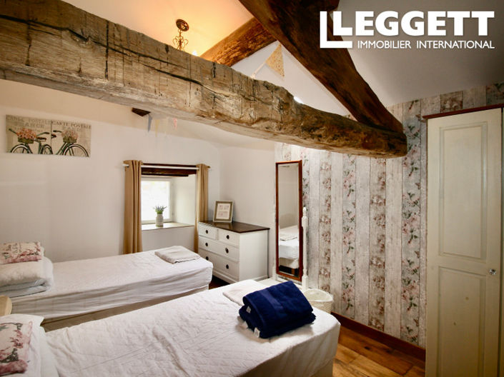 Image No.8-3 Bed House for sale