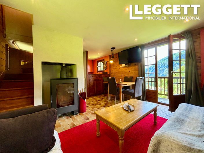 Image No.2-3 Bed House for sale