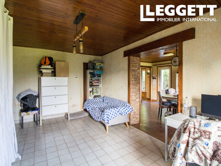 Image No.6-2 Bed House for sale