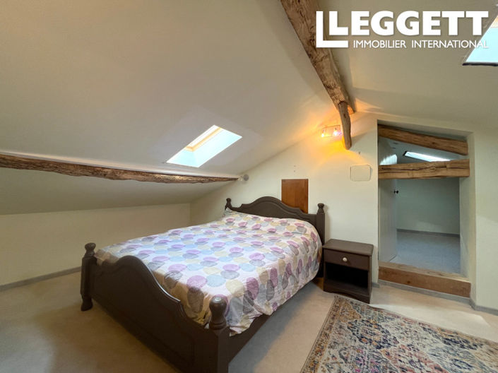 Image No.6-4 Bed House for sale