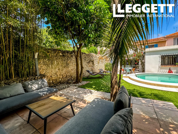 Image No.2-5 Bed House for sale