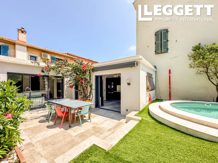 Image No.5-5 Bed House for sale