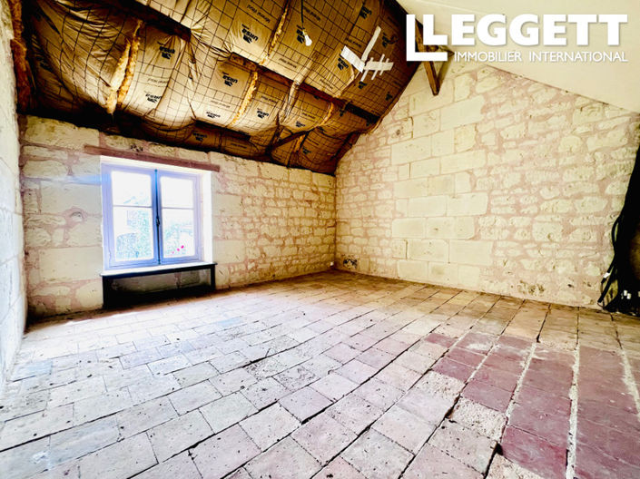 Image No.6-4 Bed House for sale