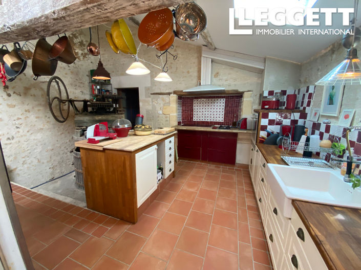 Image No.7-4 Bed House for sale