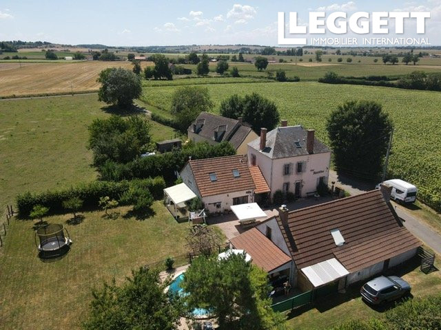 Image No.1-7 Bed House for sale