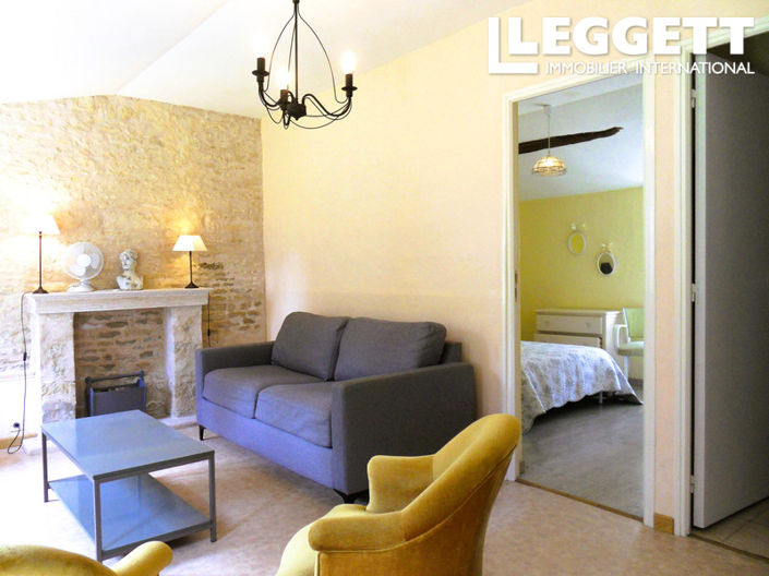 Image No.7-4 Bed Chateaux for sale